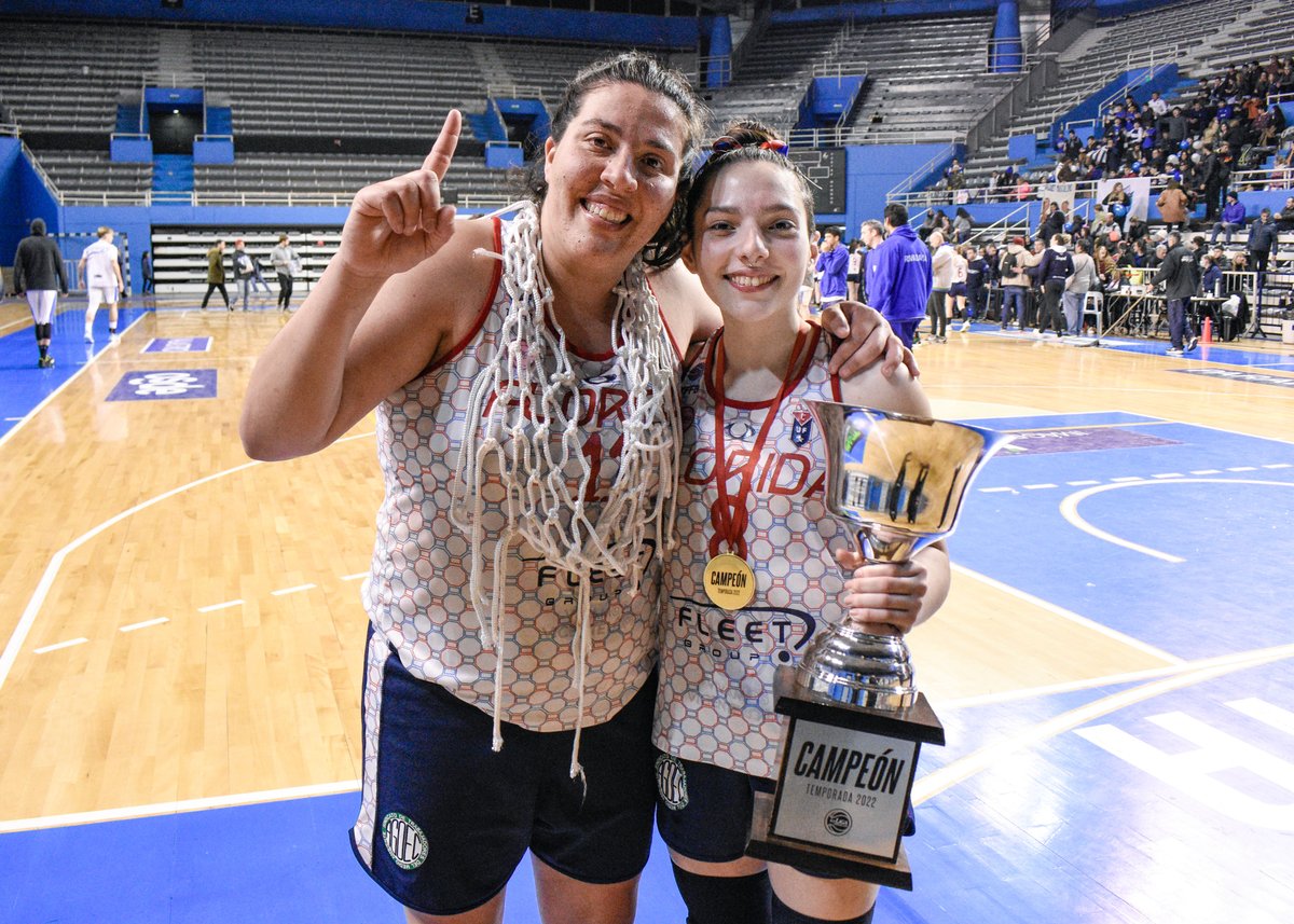 Bandejarg's tweet photo. ¡Hola, MVP de @LigaFederalFem ! 😍🏆 https://t.co/RNLmNTjh3u