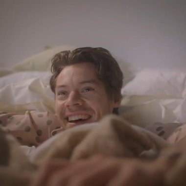 ih4ngf's tweet photo. QUE HOMBRE TAN PRECIOSO, SU SONRISA AAAAA https://t.co/HwjQUxkp8H