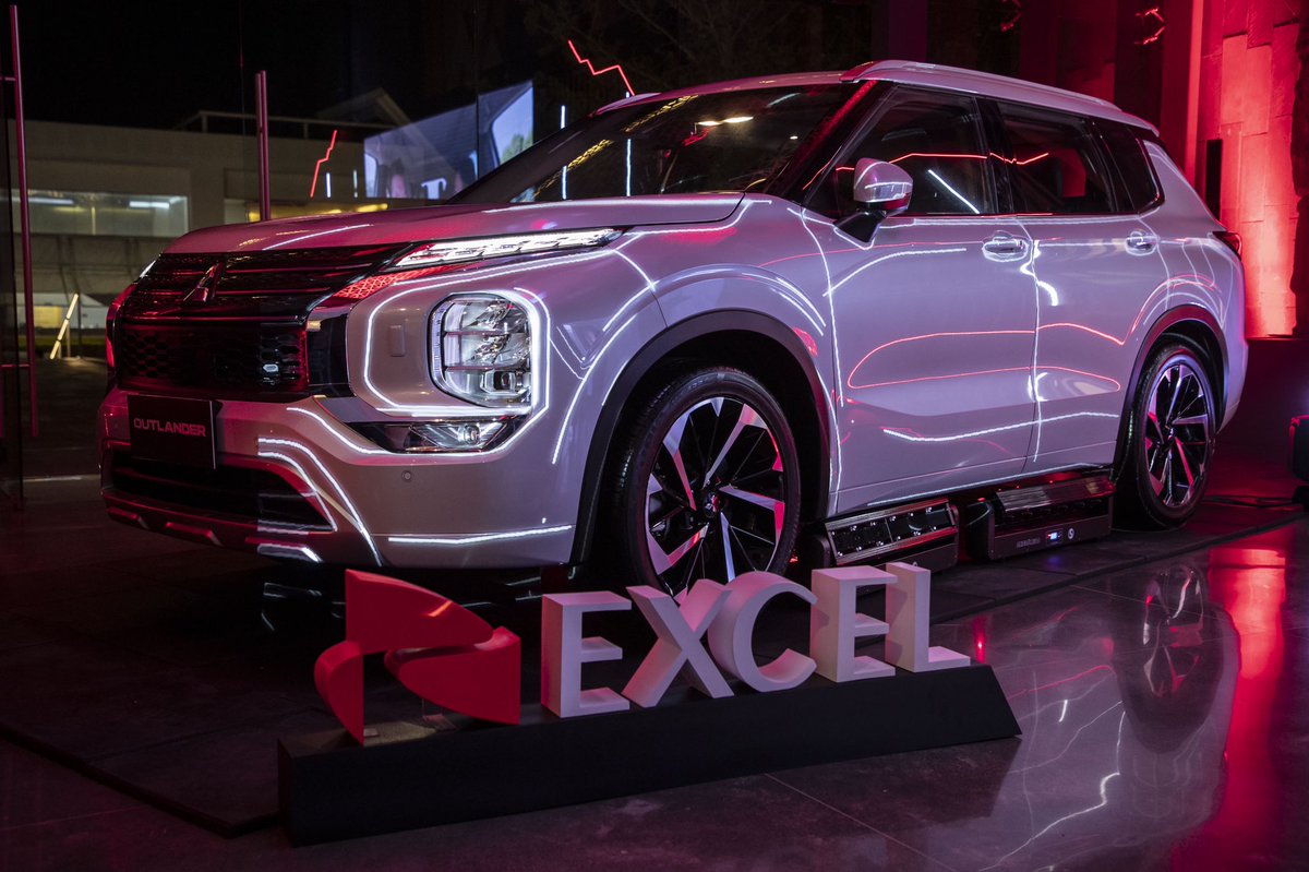 GTespectaculos's tweet photo. @ExcelAutoGT distribuidor exclusivo de #Mitsubishi en Guatemala, anunció el lanzamiento de Outlander 2023 y se encuentra en todas las sucursales Mitsubishi y está disponible para agendar una prueba de manejo. Para más información se puede ingresar a https://t.co/vmXjobJFIK. https://t.co/nji1xpDehf