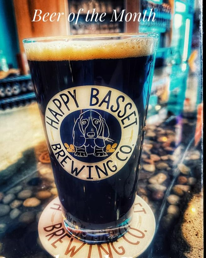 HappyBasset's tweet photo. Take this window of (h)opportunity to try our Purebred Porter if you haven't already. It's this months beer of the month and you can get it for $4 until the 31st!! #Monthly #beer #Local #brewery #topcity #bassethounds https://t.co/2gwLzRrzQu