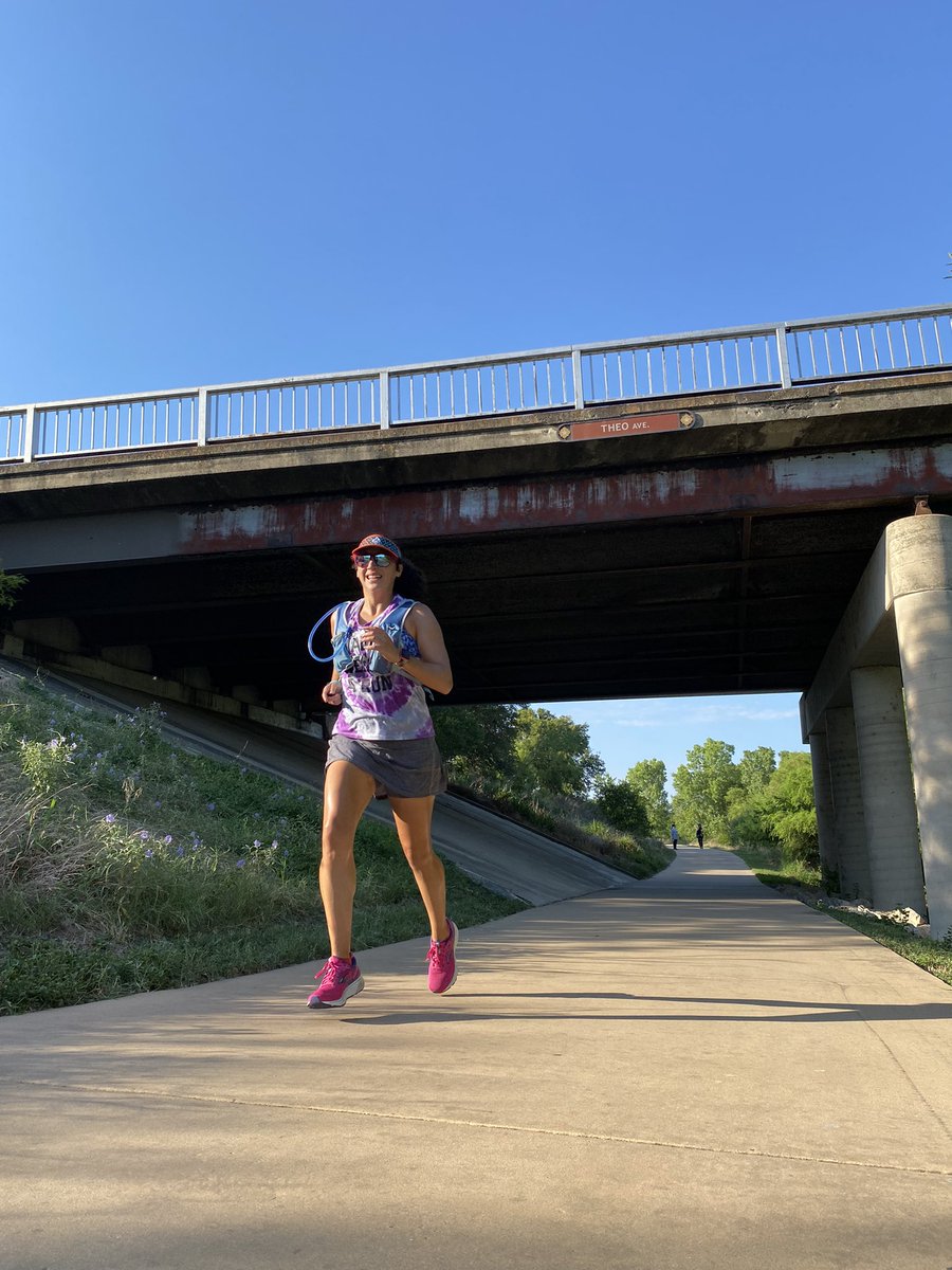 Got to lace up my new, carbon neutral Brooks Ghost 14s today!!  It was a good and sweaty run. #brooksghost14br #bibchat #legallyarunner #motherrunner #texasrunning #roadtoberlin #runhappy