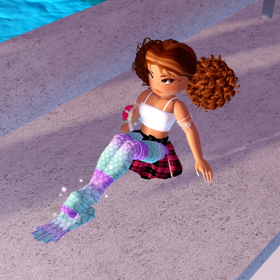 EvePevi's tweet photo. @BeaPlaysRBLX THIS HACK!!! I loveeeee it and it looks very good tbh. I remember I saw it on tiktok and I was like "WOW" https://t.co/4dCfQImcnK