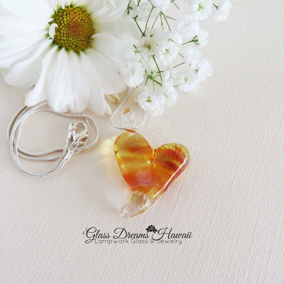 GlassHawaii's tweet image. etsy.com/listing/737873… #boroglass #handmade #giftideas