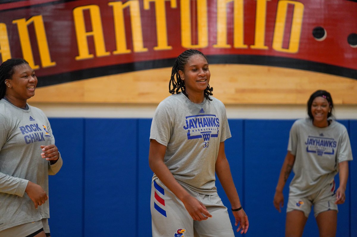 Kansas Women's Basketball tweet media