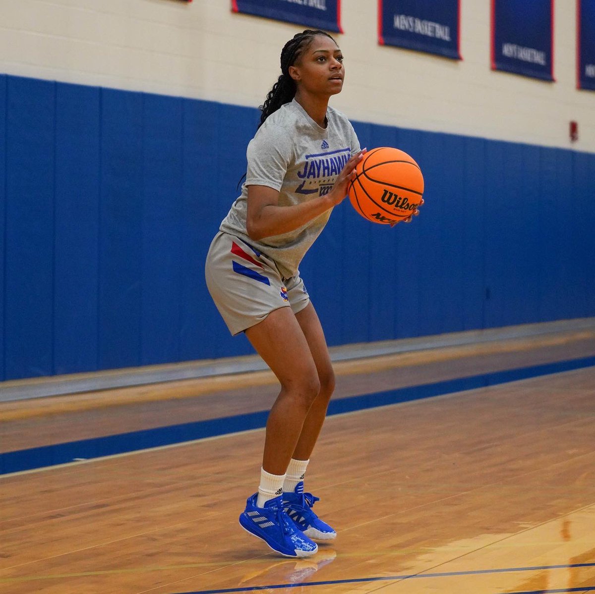 Kansas Women's Basketball tweet media