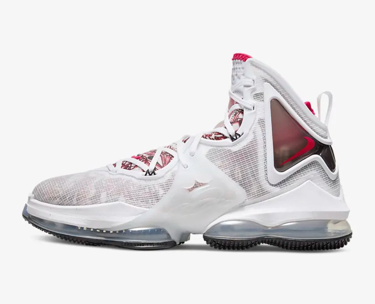 SOLELINKS tweet media