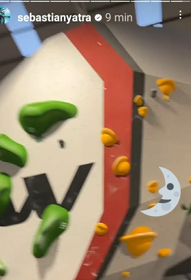 LauraSalz16's tweet image. #Basicamente🌙💘🪐

Yo lo veo en todo @SebastianYatra🌙

No nos hagas esto 🌟🌟🌟🌟🌟🌙💘🪐