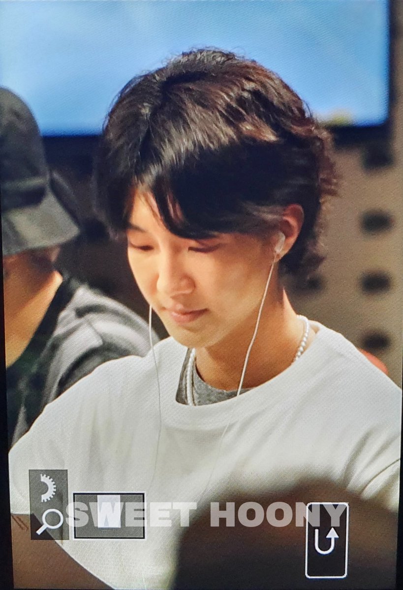 220711

🦁

#WINNER    #위너    #이승훈 #HOONY