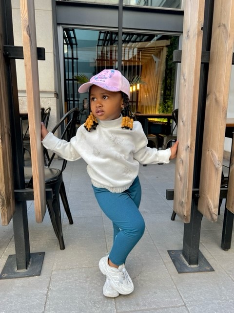 jamclothingsa's tweet photo. 📸: https://t.co/7qxPu6muuh.1st is enjoying the winter weather in style! 
Thank you for tagging us on your #jamminstyle ❤️‍🔥
.
Frozen Leggings R60 l Peppa Pig Cap R65 l Butterfly Print Poloneck top R100🎉 
.
Shop NOW 👉 https://t.co/MBiFZnhZ8g https://t.co/Z6oUbDeWbu