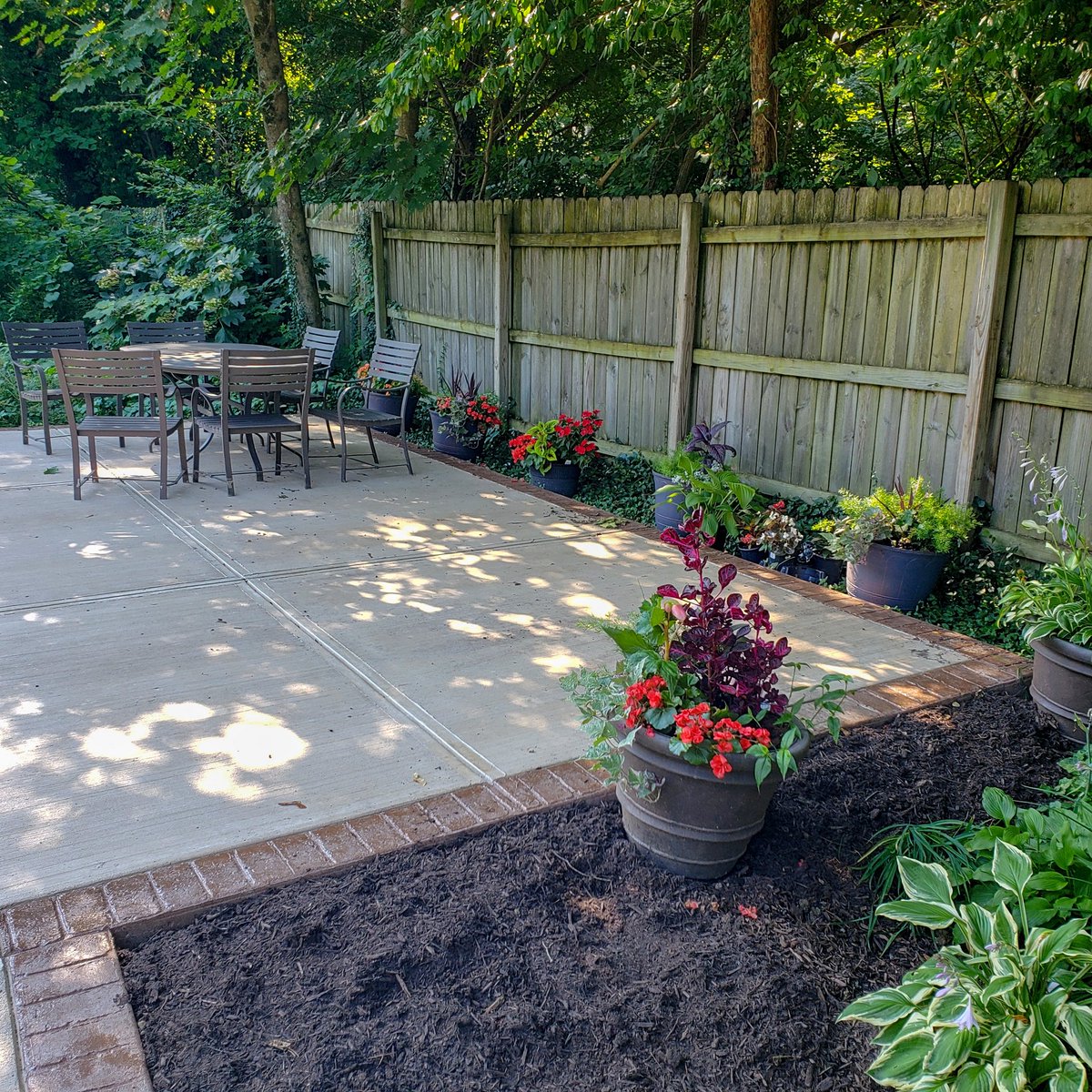 Please come see our beautiful new patio brought to us by Shishim and the Garden Buds of Beth Tikvah!