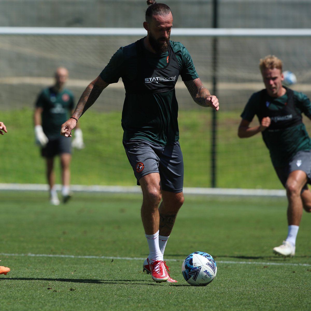 dundeeunitedfc's tweet photo. ❓ Arabs, send in your questions for Steven Fletcher for a Q&A with our new signing later this evening
#AskFletch | #UnitedInPursuit https://t.co/tFPsqOKbJK