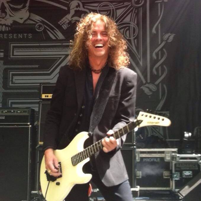 HairBandRadio's tweet photo. Happy Birthday to Killer Dwarfs and Helix guitarist Gerry "Dwarf" Finn (July 11, 1967). Listen for Killer Dwarfs and Helix on HAIR BAND RADIO https://t.co/Ad1PHOtXPM #80sHairBands #80sRadio #HairBandsRadio #GerryFinn #KillerDwarfs #HelixBand https://t.co/CxyZ2ttQ62