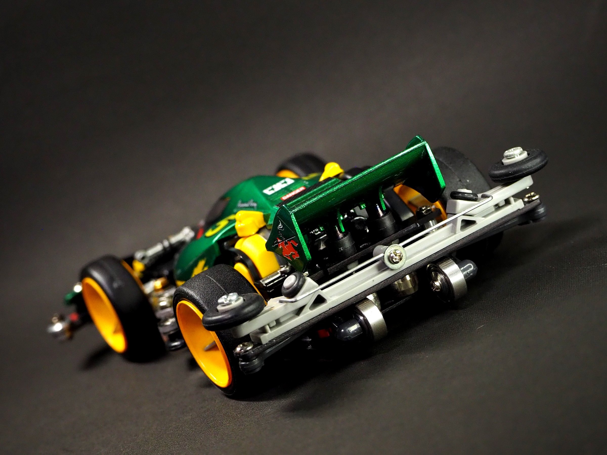 タミヤ田宮ミニ四駆アバンテカスタム完成品 タミヤ 1/32 レーサーミニ四駆シリーズ アバンテJr. | タミヤ