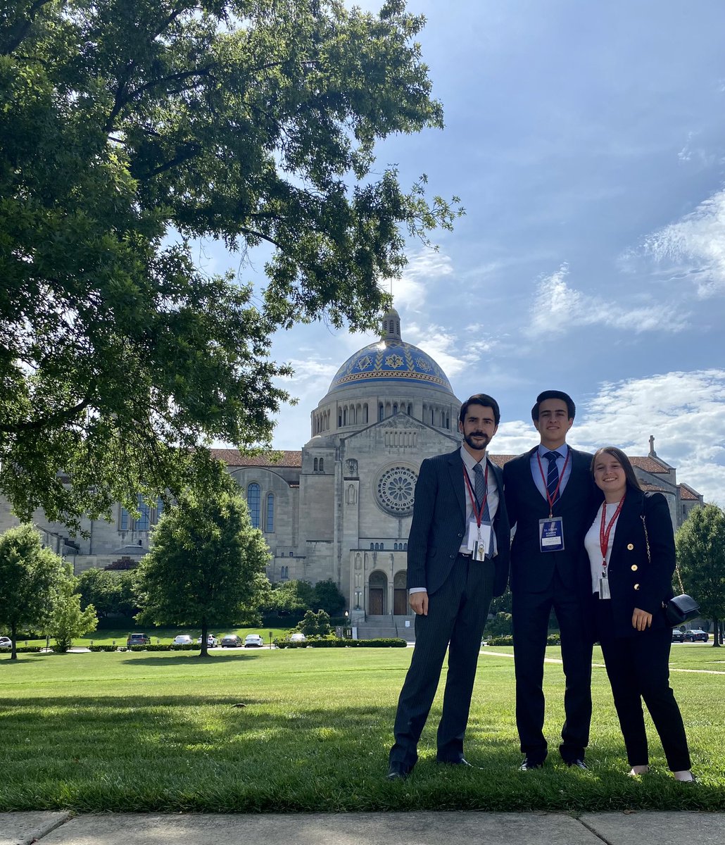 .<a href="/JuviPuebla/">JUVI Puebla A.C</a>, <a href="/JuviMty/">JUVI MTY A.C.</a> y <a href="/JuviGdl/">JUVI Guadalajara</a> presentes en #WashingtonDC para prepararse con los mejores argumentos para las batallas que vienen.

Entender las causas de la caída de #RoeVsWade nos ayudará a ser mejores defensores de la Vida en México.