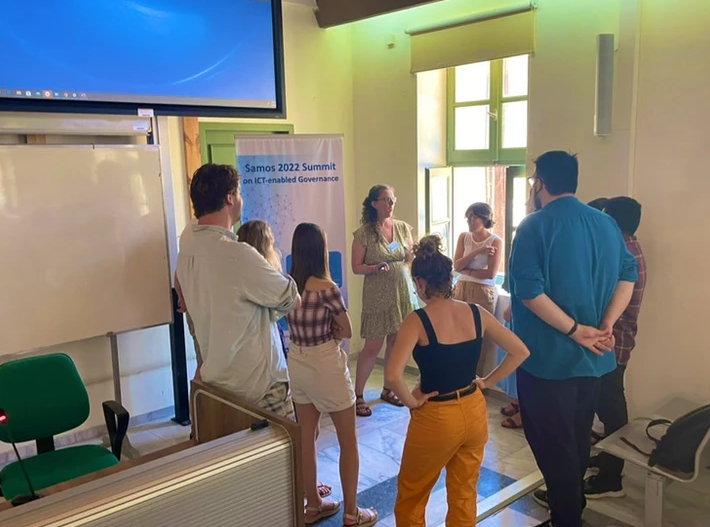 COMPAIR goes back to (Summer) school in Samos to show how #CitizenScience and #IoT can empower people to create greener futures. #Samos2022 #greendeal #H2020

wecompair.eu/post/compair-g…