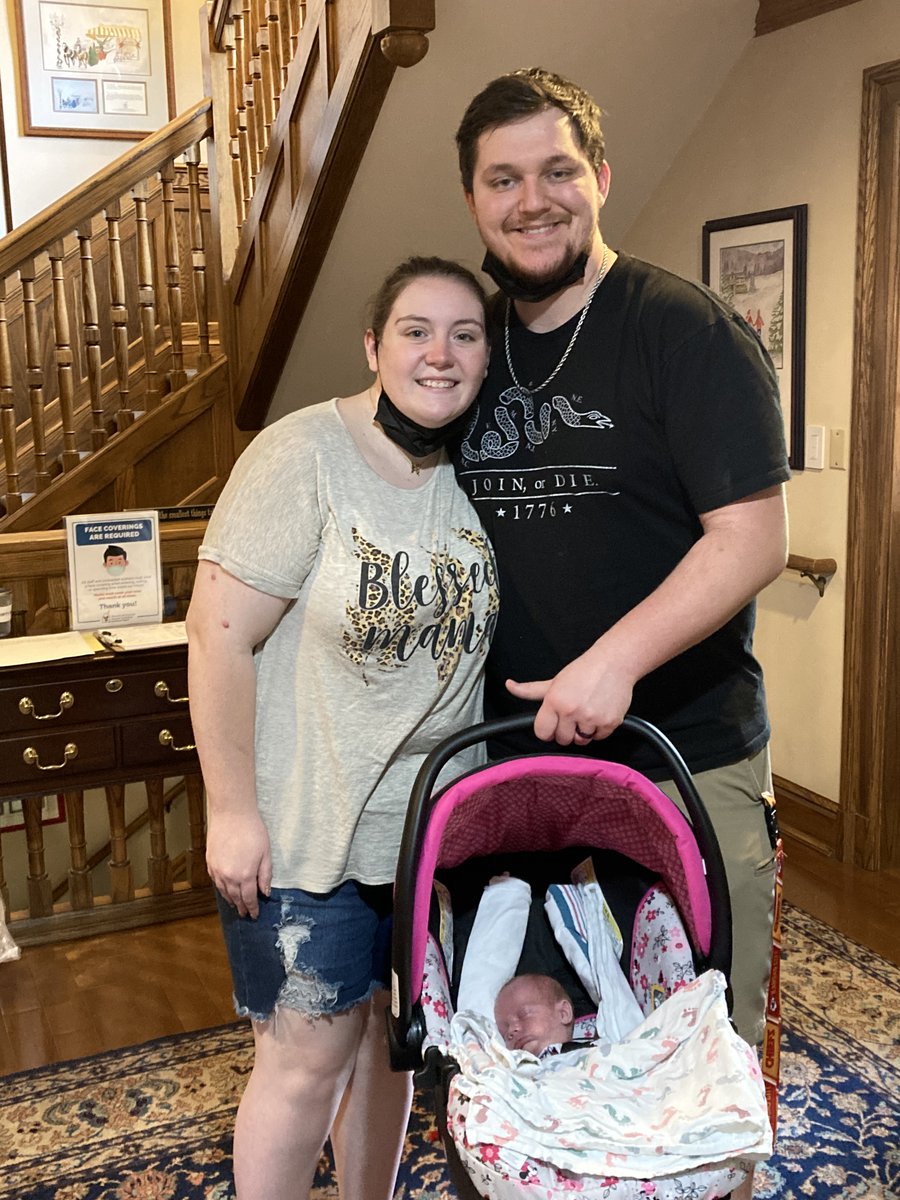 Please meet the Stiltner Family. LeAnne, Logan, and baby Eliza. Baby Eliza was born at just 31 weeks. Her parents stayed here at the house for 30 days before they finally got to take her home. #KeepingFamiliesClose #goinghome #forRMHC