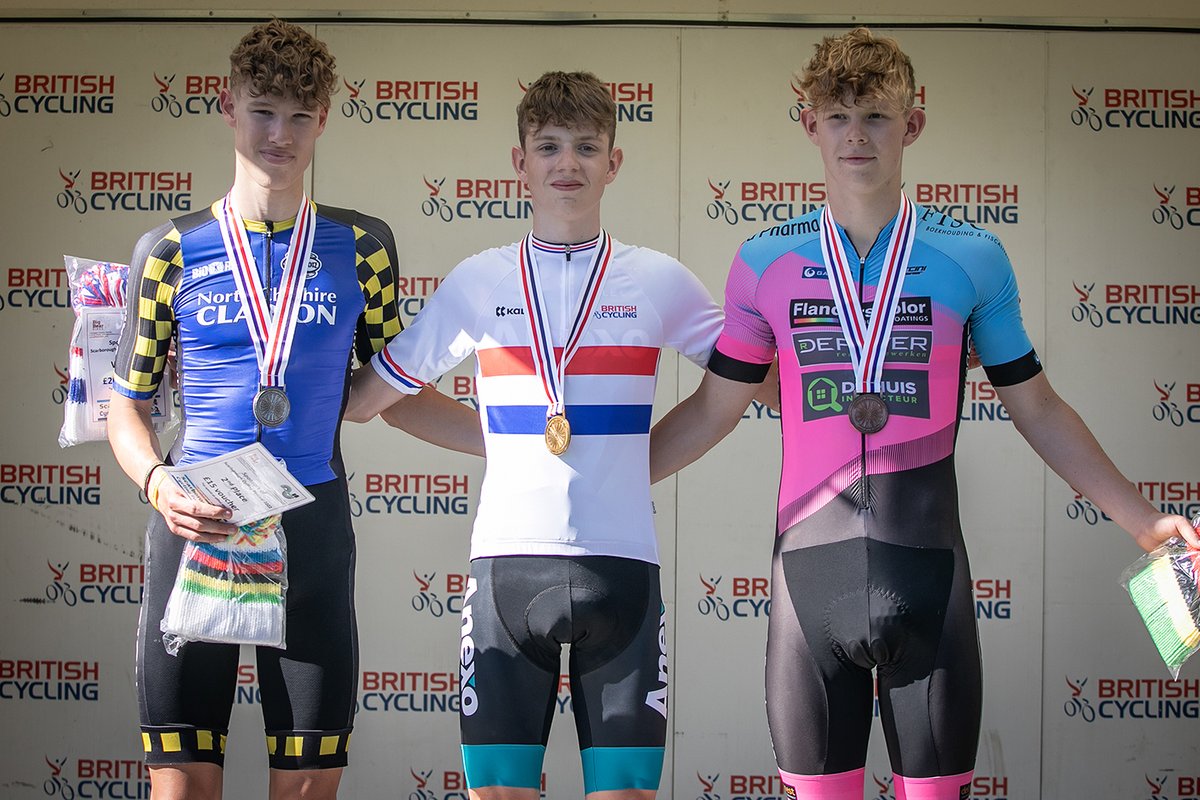 VeloUK's tweet photo. Full Result: British Youth Championships - Big day for the stars of the future! 

Cat Ferguson,  Elliot Rowe, Mabli Phillips &amp; Leon Atkins are the 2022 Youth Champions at Scarborough https://t.co/XY0c9krP76

#Brother4Results | Presented by @SANTINI_SMS

📸  @huw_williams1 https://t.co/s0qYEtc3pD