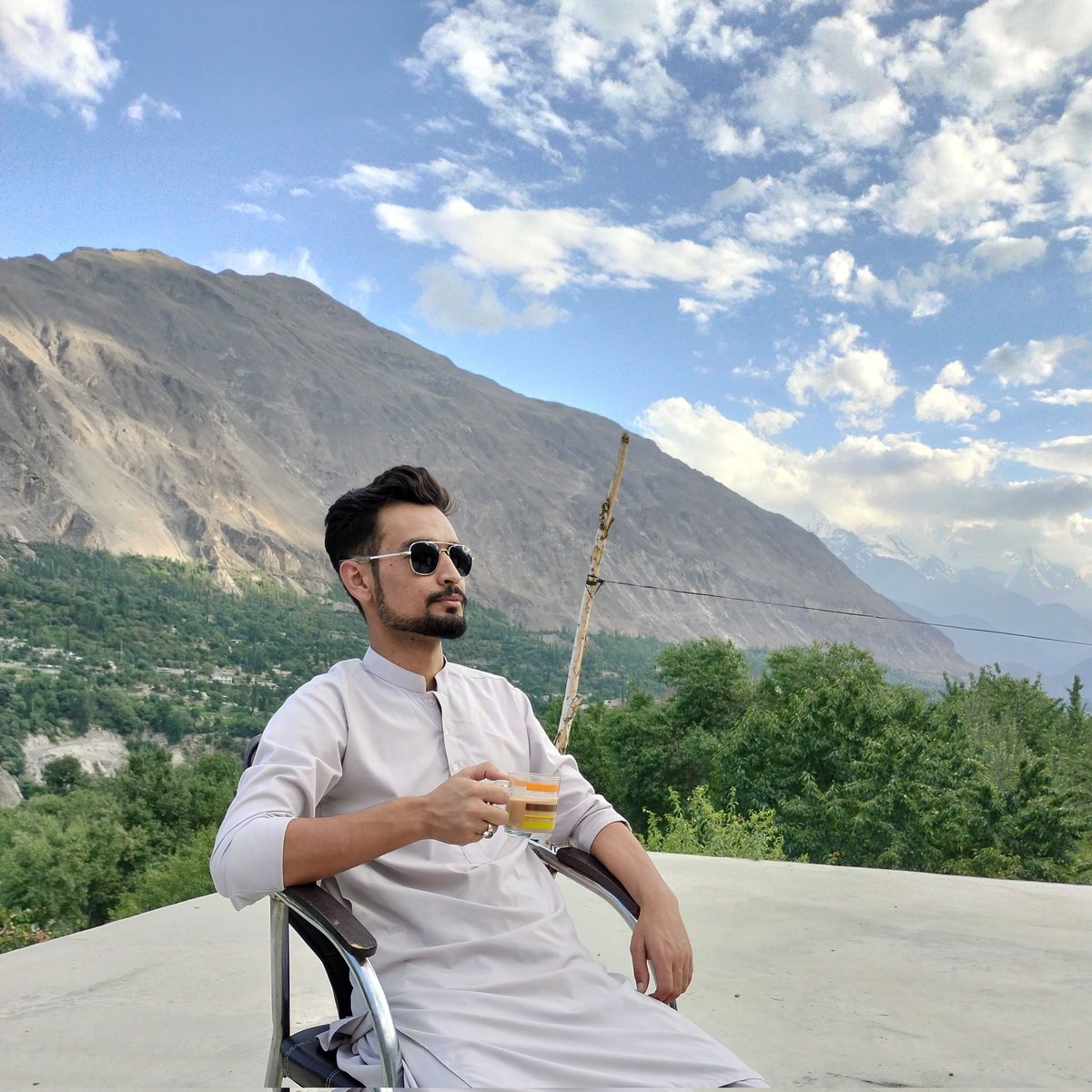 ale_yazdan's tweet photo. #NewProfilePic https://t.co/3YSp0LJOQs