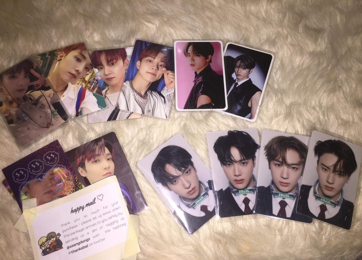 yourcatlvr's tweet photo. . ⋅ ˚̣ ✧ : #9800zcafemail : ✧ ˚̣⋅ .
Thank you @ssangdungz, changmin mmt 2 set is finally home! Til next transaction ☕💌 #thanksbal https://t.co/msChwIBTc4