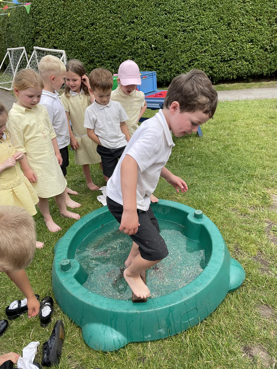 AllSaintsTraff's tweet photo. Fun in the sun β¦ Walk the plank π β¦ Donβt give up ππΌ You can do it πͺπΌ#Receptionfun βοΈππΌπ₯΅ https://t.co/0DPWjIAqXb