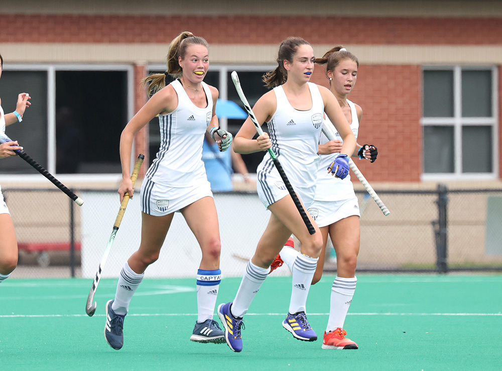 USA Field Hockey (@usafieldhockey) on Twitter photo The U-16 Girls #NCC2022, presented by <a href="/YOLOSportswear/">YOLO Sportswear</a>, Semifinals are about to take place at 11:00 a.m. ET!
Spirit of USA 🆚 <a href="/WCEaglesFH/">WC Eagles</a>
AGH 🆚 <a href="/WindyCityFH/">Windy City FH Club</a>
Check out the results of these games and the other crossovers by visiting the NCC Event Program!
go.teamusa.org/3ONu5Aa The U-16 Girls #NCC2022, presented by <a href="/YOLOSportswear/">YOLO Sportswear</a>, Semifinals are about to take place at 11:00 a.m. ET!
Spirit of USA 🆚 <a href="/WCEaglesFH/">WC Eagles</a>
AGH 🆚 <a href="/WindyCityFH/">Windy City FH Club</a>
Check out the results of these games and the other crossovers by visiting the NCC Event Program!
go.teamusa.org/3ONu5Aa