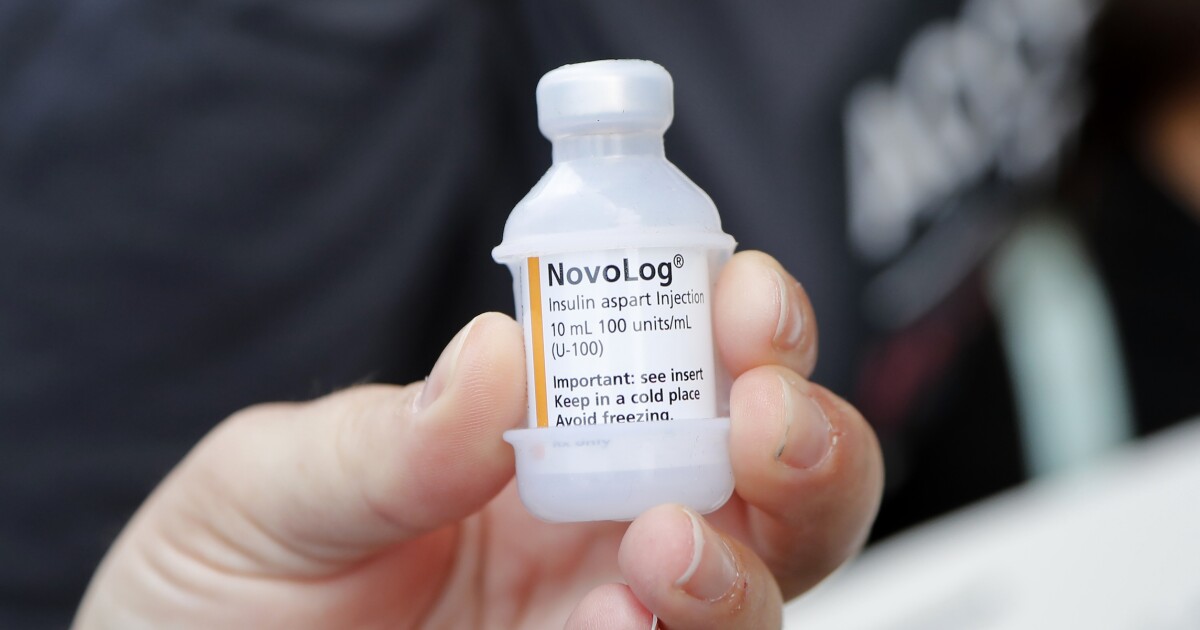 BentonOakfield's tweet photo. Insulin cost reform absent from new Senate Democratic drug pricing proposal 

https://t.co/WRTpU6QbXK https://t.co/dDTqDiCLmX