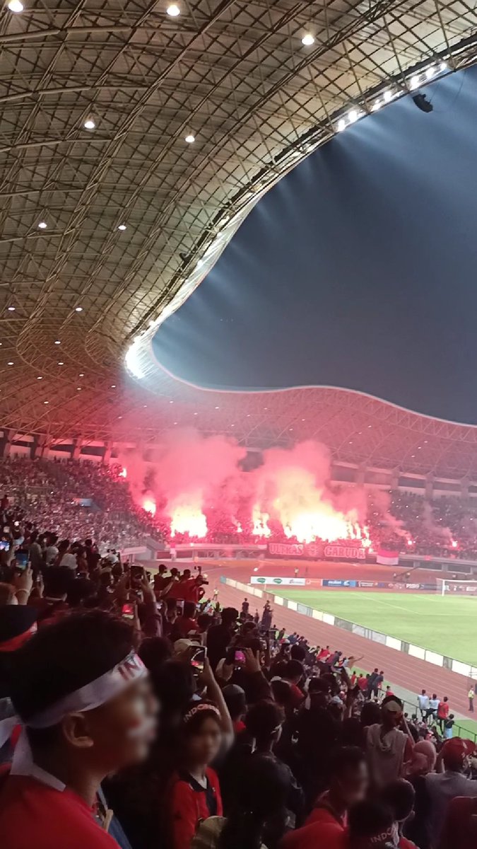 eeeiin07's tweet photo. Sisa semalam. 💔❤️🩹 #Timas #AFFU19
With -
Si paling timnas @mrpedestrian19 https://t.co/kfjzPdZtPN
