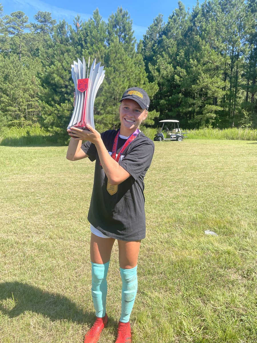 LilyFreer1's tweet photo. U 16 ECNL National Champs!  Bringing home the hardware!  So proud of my team!!  All ❤️ and left it all on the field!!  🏆🏆🏆🏆🏆⁦@SLSGECNLGirls⁩ ⁦@ECNLgirls⁩ https://t.co/u8uxEMYZqk