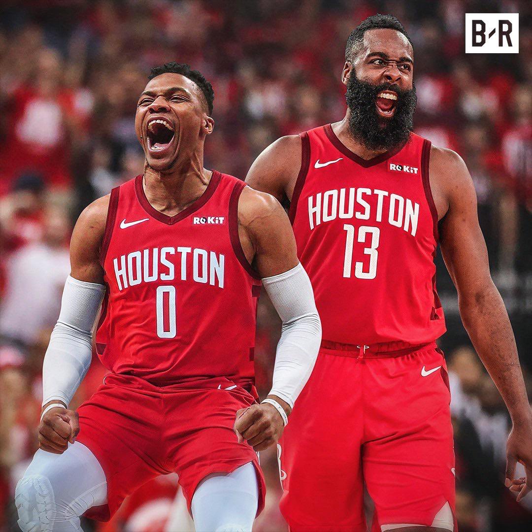 Living_HTown's tweet photo. Il y a 3 ans jour pour jour, Russell Westbrook débarque à Houston via un trade contre Chris Paul à OKC. 

Quand j’avais vue cette photo, j’étais HYPE COMME UN FOU ! https://t.co/xR3Gb5U8xH