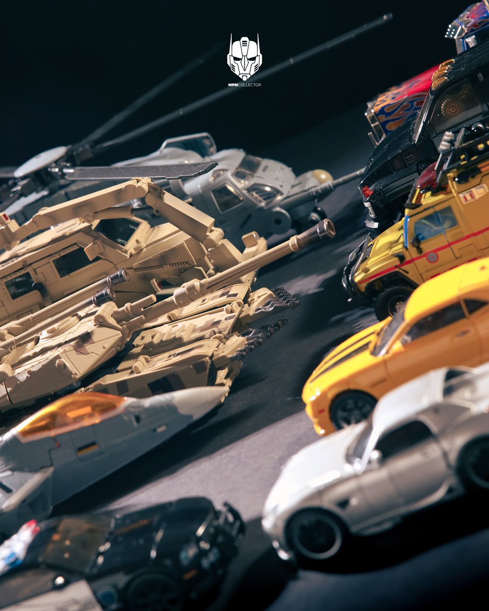mpm_collector's tweet photo. Their war, our world.
Destroy / protect
A new perspective to commemorate the 15th anniversary of the 2007 #Transformers movie. Which side would you choose? Military vehicles or sportscars and trucks?
#ActionFigure #autobot #OptimusPrime #Bumblebee #Robot #camaro #gmc #Mustang https://t.co/1uG4vwuYZe