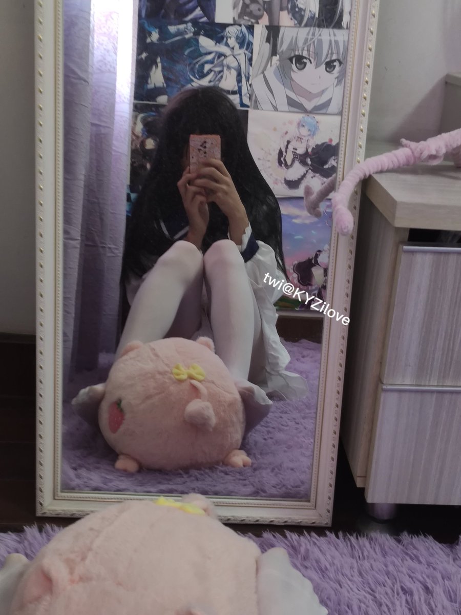 KYZilove's tweet photo. 今日份的白丝可爱捏，小裙子斯哈斯哈～ #伪娘 #crossdresser  #女装 #女装男子 #男の娘 #女装 #女装大佬 #白丝 https://t.co/Uy1O3kZj6u