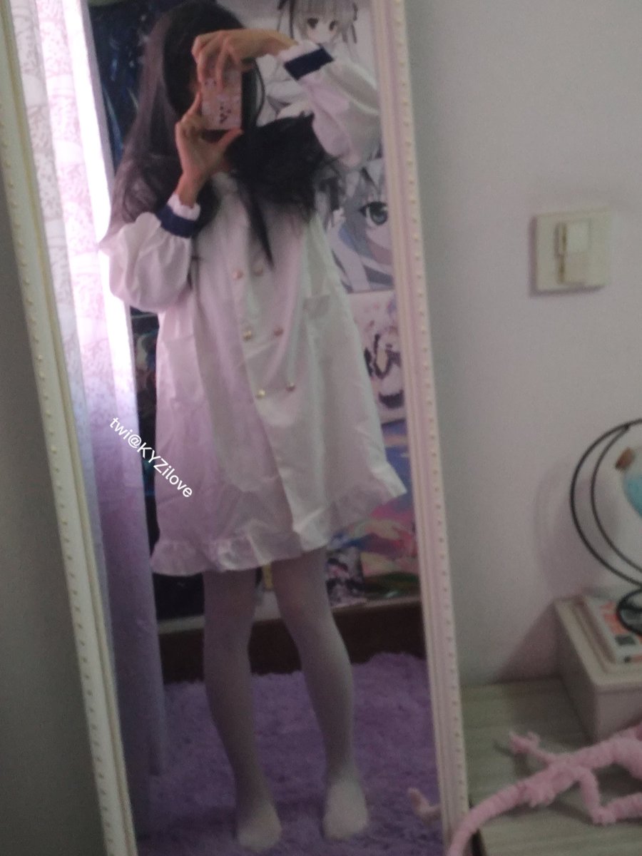 KYZilove's tweet photo. 今日份的白丝可爱捏，小裙子斯哈斯哈～ #伪娘 #crossdresser  #女装 #女装男子 #男の娘 #女装 #女装大佬 #白丝 https://t.co/Uy1O3kZj6u