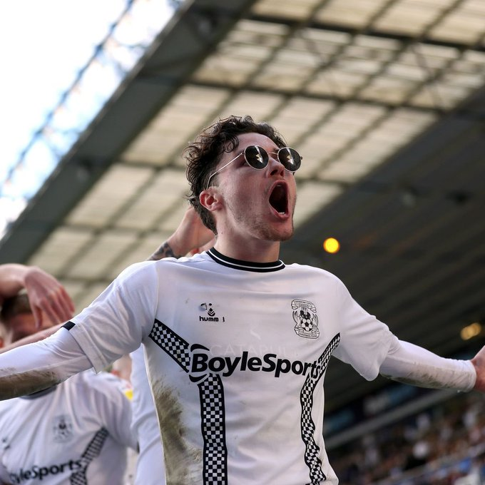 The EFL Zone tweet media