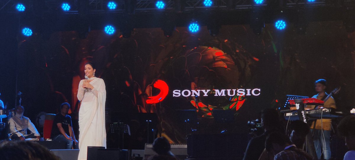 SonyMusicSouth's tweet photo. .@SrinidhiShetty7 stealing hearts at the #CobraAudioLaunch 😍💖

#ChiyaanVikram @AjayGnanamuthu @arrahman @7screenstudio @RedGiantMovies_ @Udhaystalin @IrfanPathan @roshanmathew22

#Cobra #CobraFromAugust11 https://t.co/sYiuD6vUc6