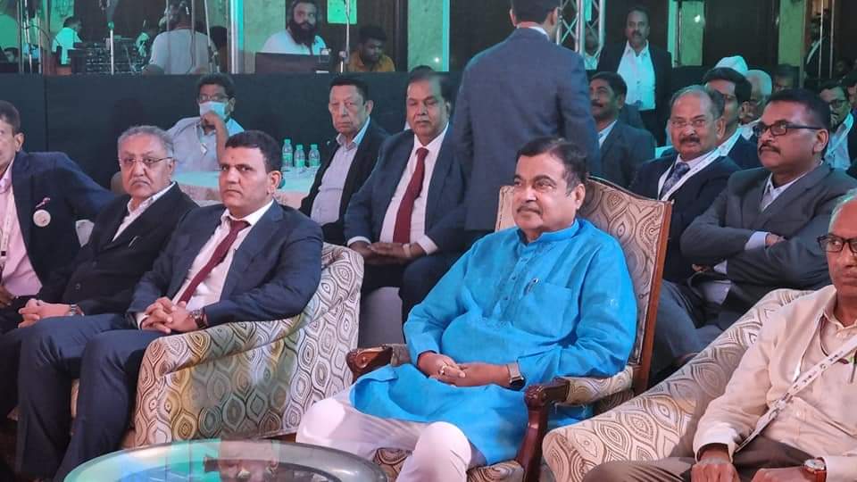 pyarekhan_1975's tweet photo. Today Attend the #HTOA 15 years celebration Programs at New Delhi along with Central Minister of Road Transport and Highways of India @nitin_gadkari ji
@MORTHIndia https://t.co/VYGtdIhuO5