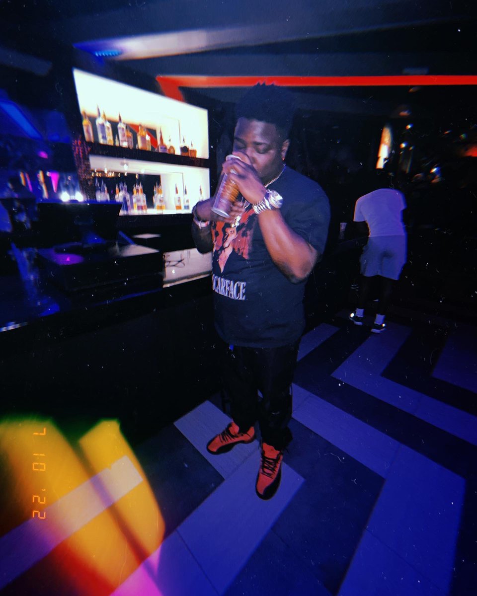 itsdeucee2's tweet photo. Ion know nun bout no love or where it went…just like my sense 🃏🧡🤞🏾 #JJAM #ItsDeucee #DDP https://t.co/KfErIB2t3j