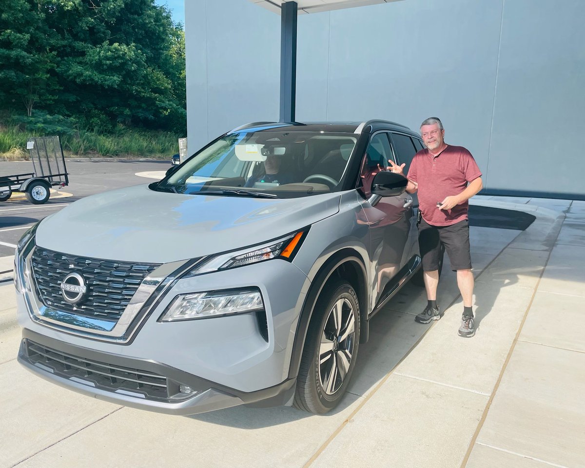 Congratulations, Mr. Dallison, on your new 2022 Rogue. 

Enjoy it!! 

#FlowNissanStatesville #BoulderGray #2022Rogue #NewCar