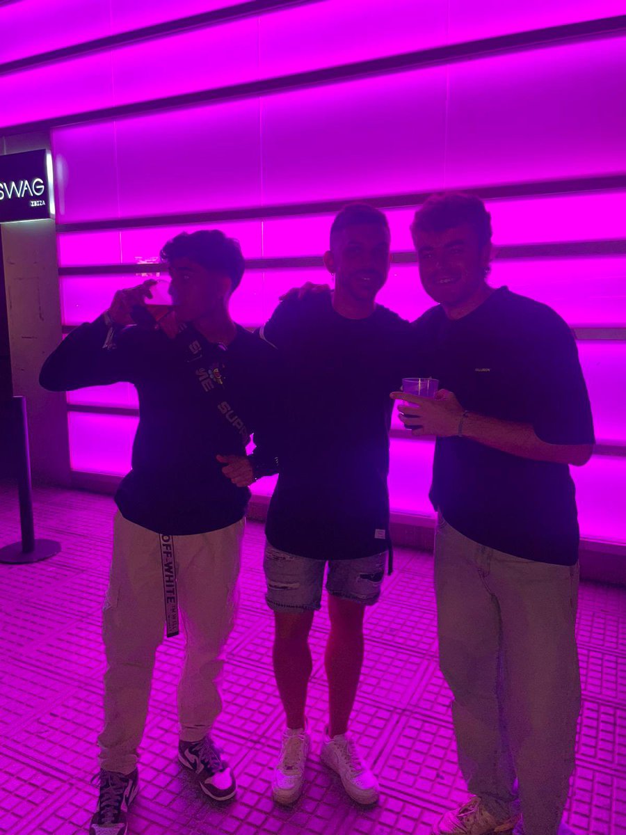 PatrickGarridoo's tweet photo. @DjMaRiiO @gabriieeloo10 Confirmó. https://t.co/unz6pT5CtM