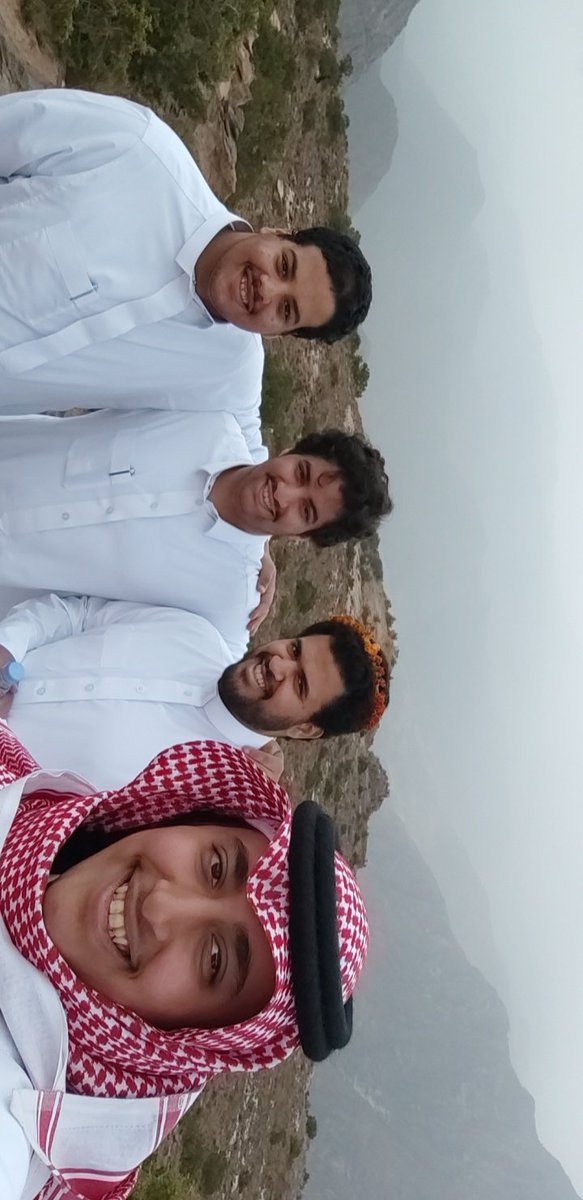d7ooomy454's tweet photo. يوم جميل الصراحة ❤️❤️✨ #ابها #اجواء_عسير https://t.co/DyvMG3X3oR