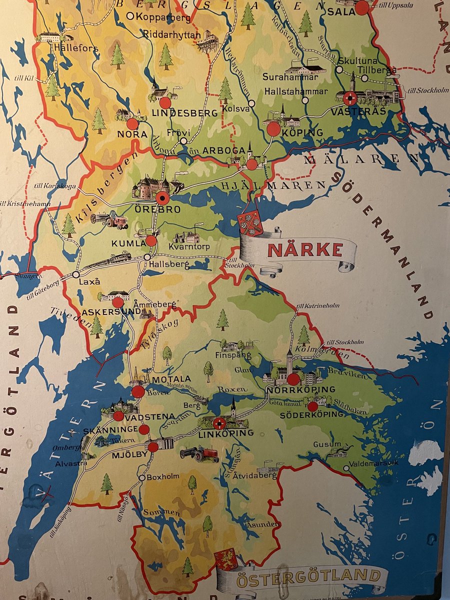 Skolplansch anno 1954 (Norstedts). Notera hur industri, jordbruk och infrastruktur ges utrymme i karaktäriseringen av de tre landskapen. Hoppas lika naturligt att belysa förekomsten och betydelsen dessa näringar även i dagens skolundervisning.