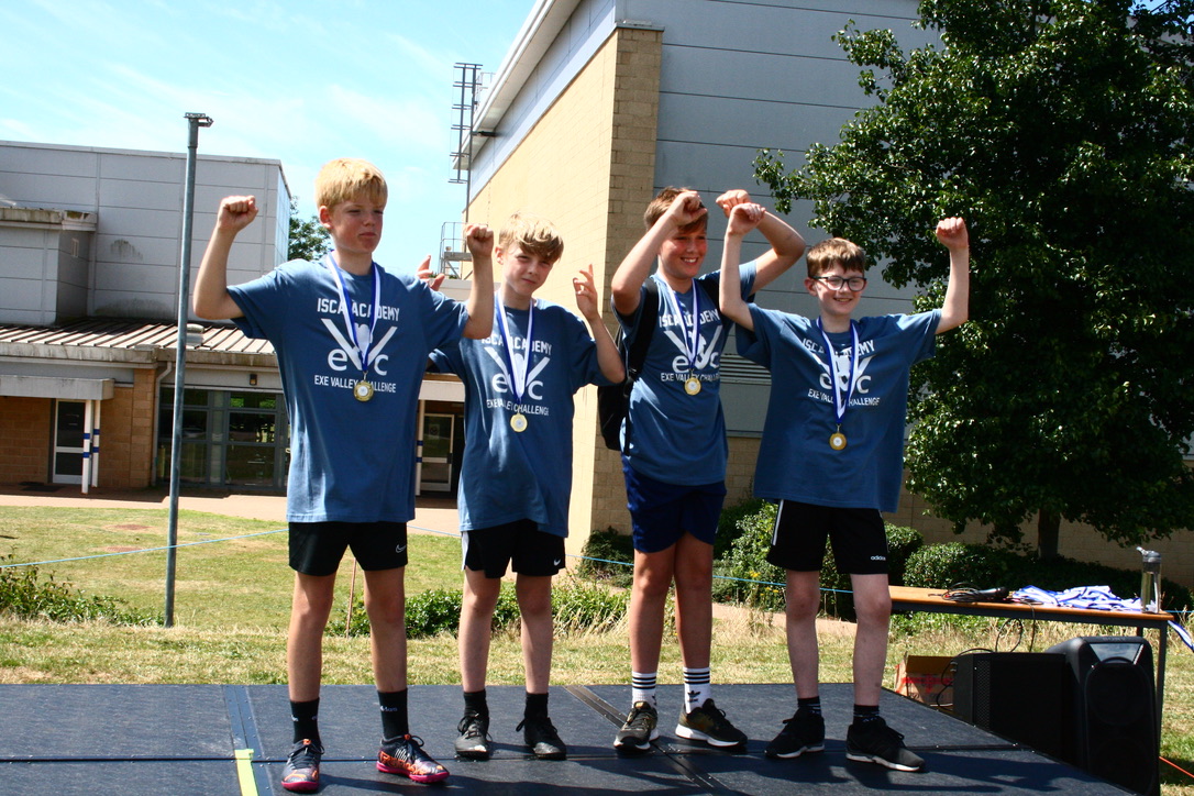 IscaExeter's tweet photo. We had a fantastic day on Sunday for the #ExeValleyChallenge with teams from across Exeter taking part in the 10 mile walk on a very hot day ☀️. Fantastic winning team from @StJamesSchool🏆and group winners from Isca, @WestExeSchool and @TopshamSchool. Well done everyone! https://t.co/OmvVf2KswR