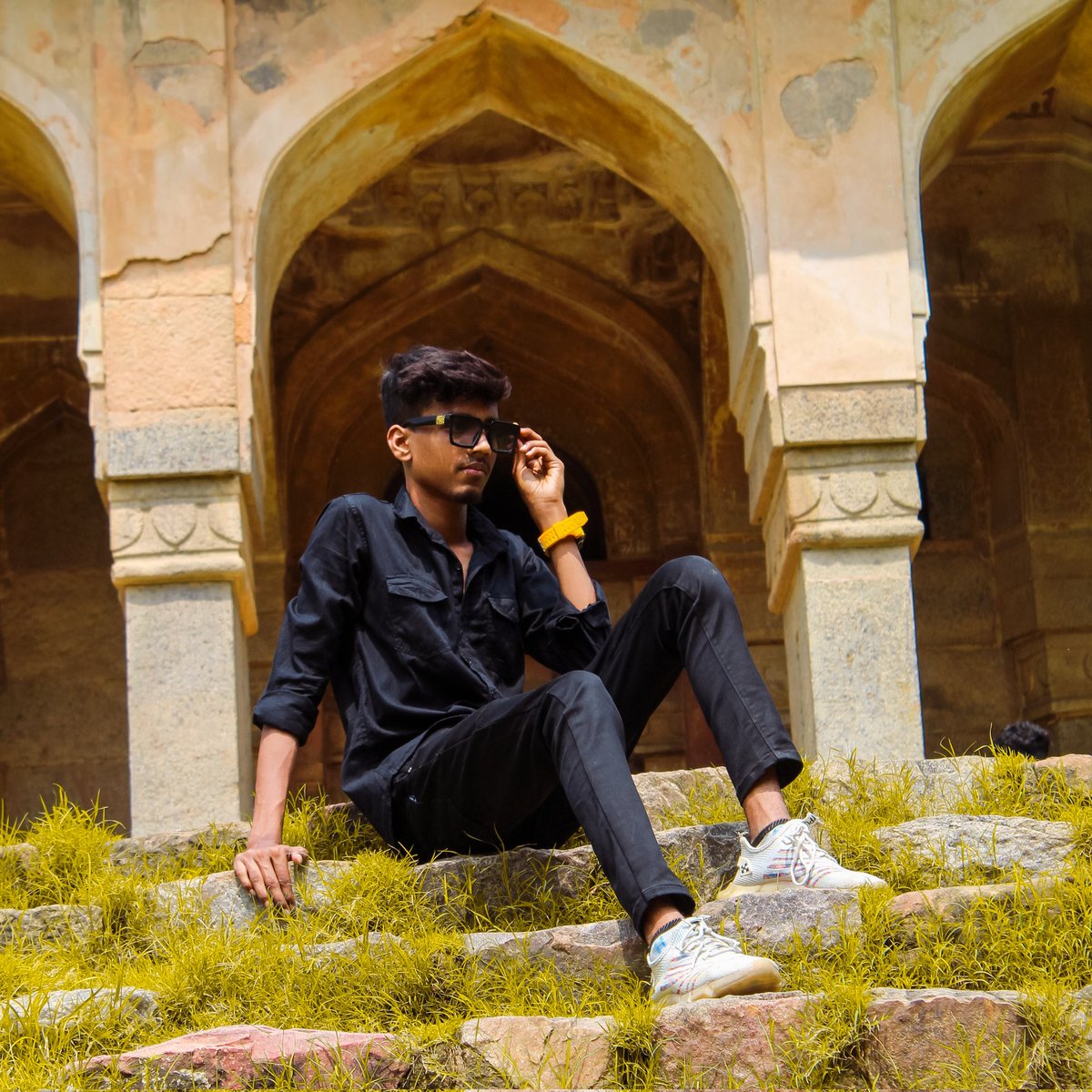 739akash's tweet photo. #NewProfilePic https://t.co/Lbbr1NCxP2