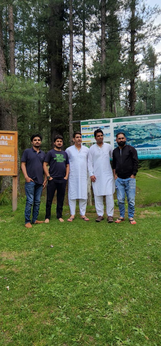 IqbalSideeq's tweet photo. #GoBangus @ahrardar @Zaheer00Abas @UnaiBa_IqBaL https://t.co/FD2Kug0syI