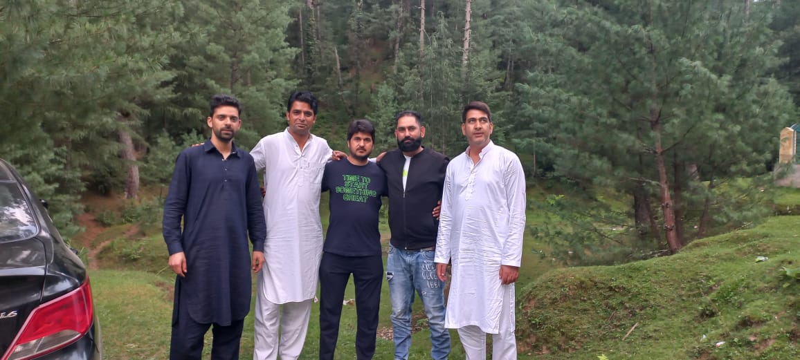 IqbalSideeq's tweet photo. #GoBangus @ahrardar @Zaheer00Abas @UnaiBa_IqBaL https://t.co/FD2Kug0syI