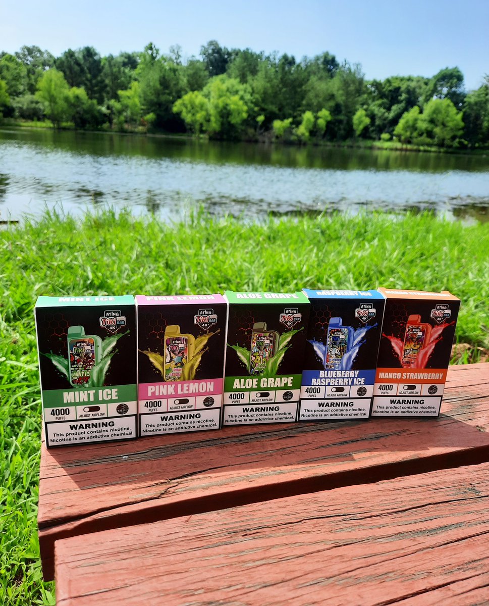 ConnieStaples2's tweet photo. Ating Tiki bar disposable. 4000 puffs, adjustable air flow, mesh coil. Check out @Atingbar_backup @ating_bar F40 series. Nicotine is addictive ⚠️ Adult use only ⚠️ Must be 🚫21+ #vapingsaveslives #vaping #harmreduction #atingbar #atingtikibar https://t.co/iy6wjvCOCX