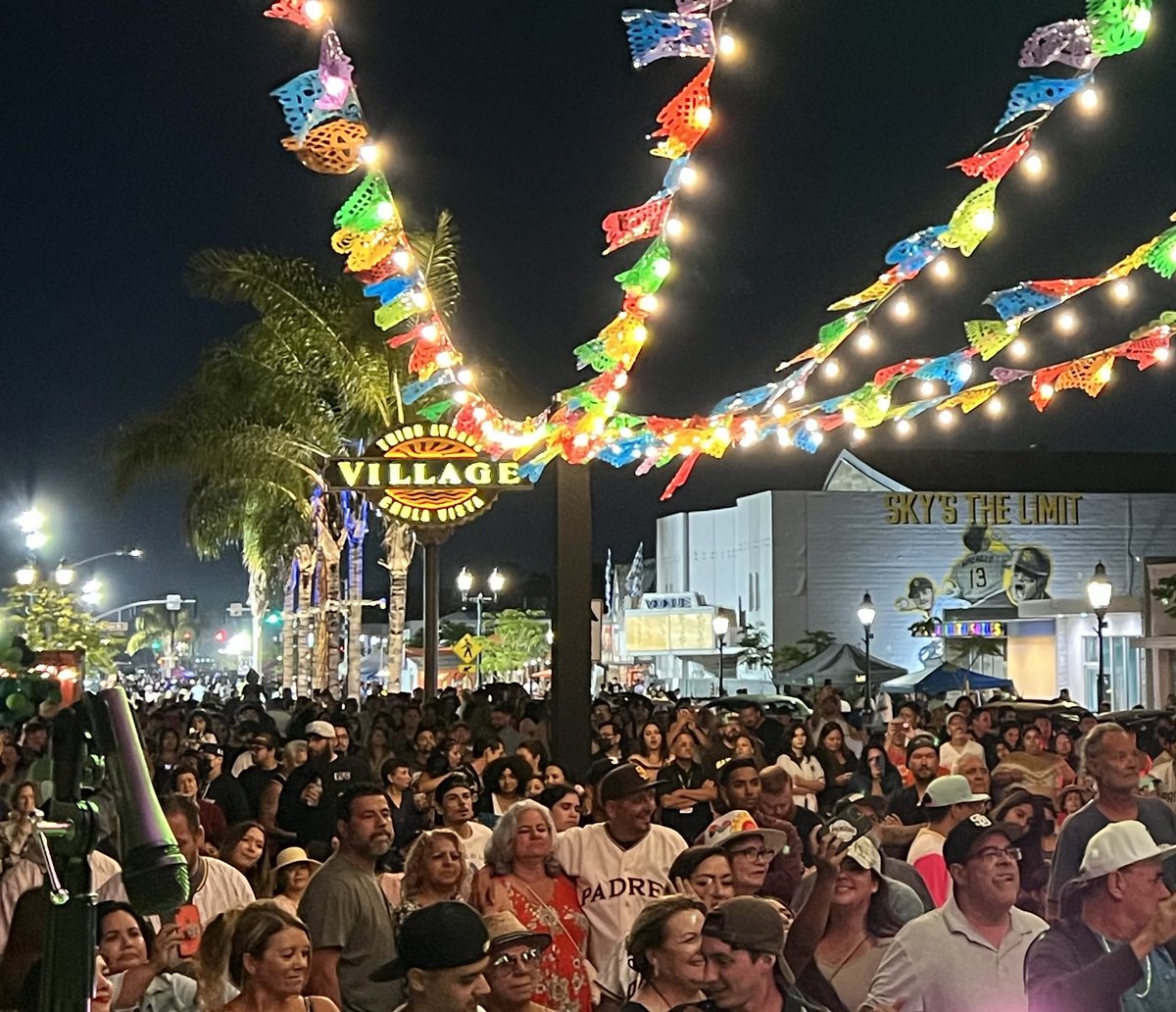 cole_mcfarlane's tweet photo. Part of my summer intern @McFarlanePromo working on the production of @ChulaVistaEvnts “CV Block Party”. https://t.co/qeo9SLcmsJ
