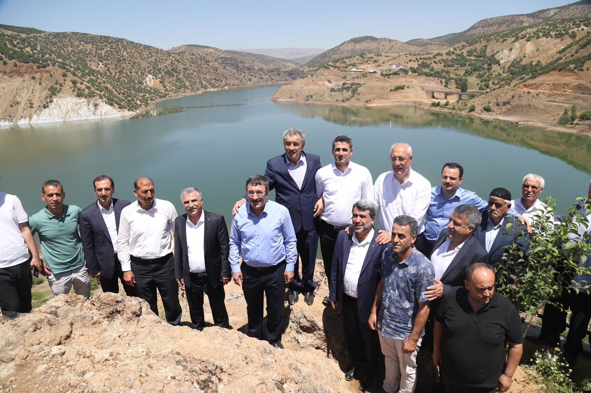 Solhan Genç arasında seyahat ederken manzaraların da tadını çakardık. Bingöl’ün her bölgesi ayrı güzel.