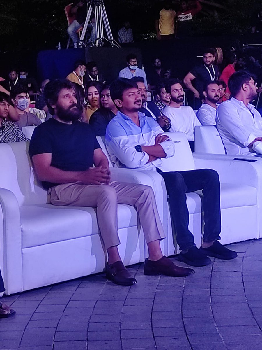 FilmyUniversal's tweet photo. #CobraAudioLaunch ✨️

#ChiyaanVikram #DhruvVikram @SrinidhiShetty7 https://t.co/733JlSE26a