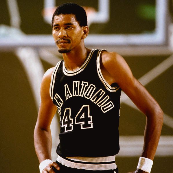 RT @Nbanews109: The Spurs are bringing back the classic George “Iceman” Gervin black jersey’s.
https://t.co/9r69398ZFG