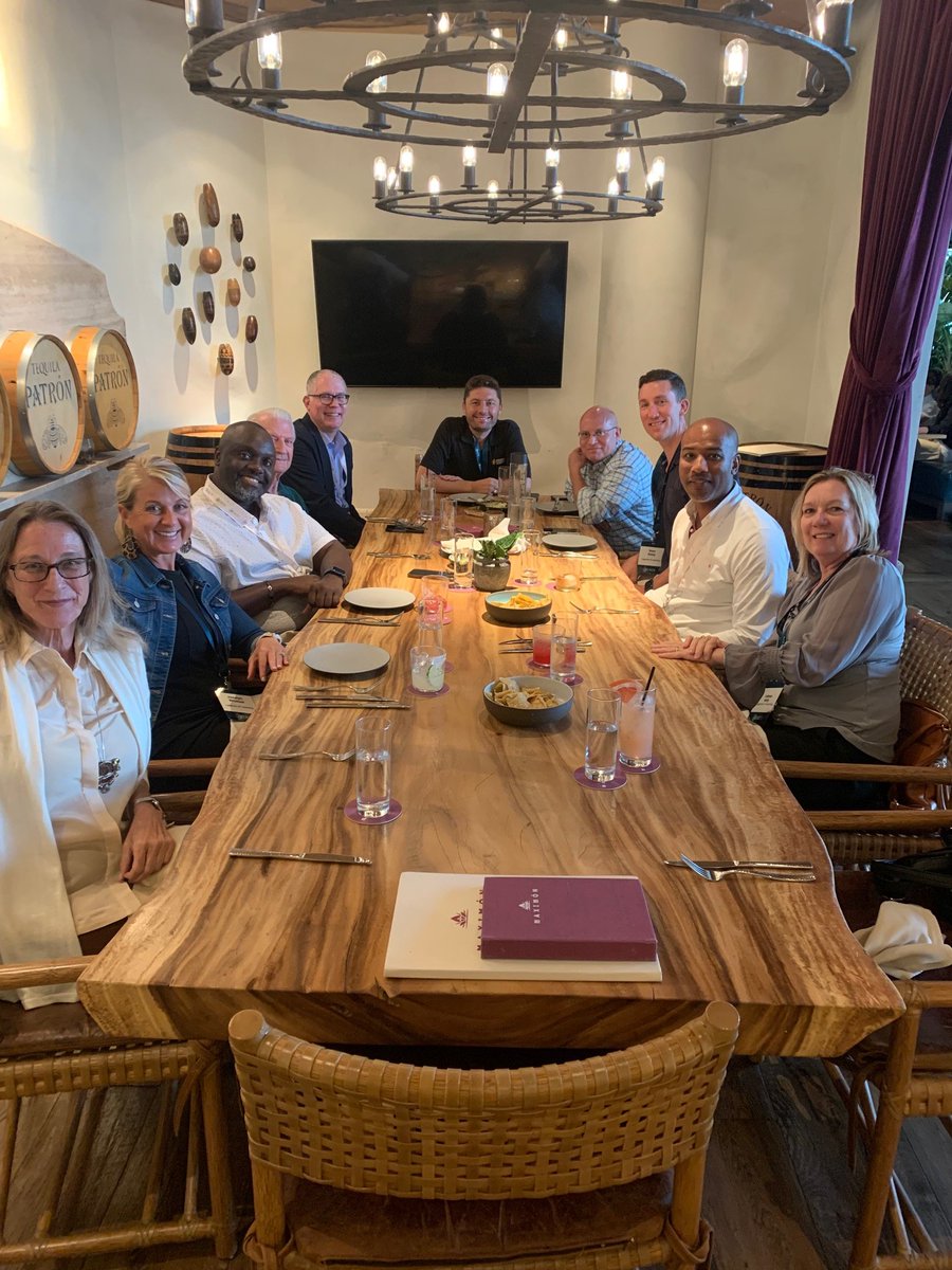 legendlearning's tweet photo. We're honored to have hosted another #legendary #ERDI dinner with some of the most inspiring leaders in education! We look forard to continuing the fun and learning tomorrow! #ERDIinspired https://t.co/9Zoz29jZpq